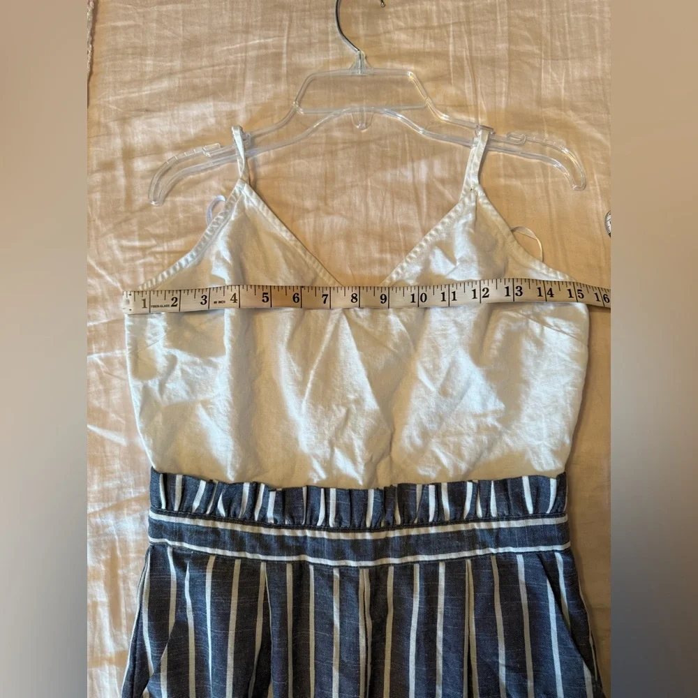 Lydelle Navy & White Striped Jumpsuit Size M